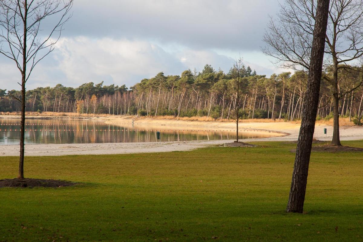 Hotel Restaurant Nederheide Milheeze エクステリア 写真