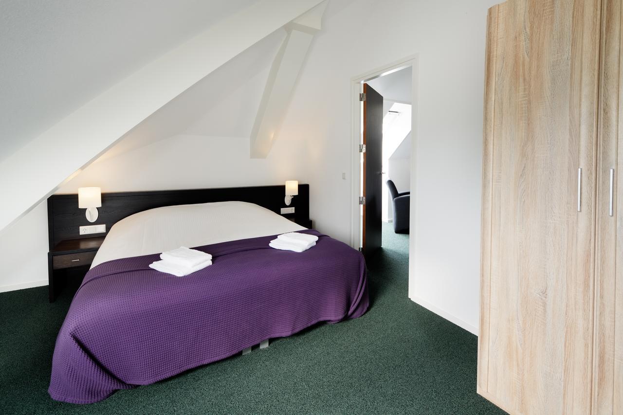 Hotel Restaurant Nederheide Milheeze エクステリア 写真