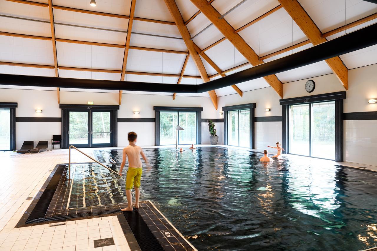 Hotel Restaurant Nederheide Milheeze エクステリア 写真